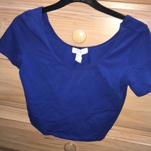 blue crop top